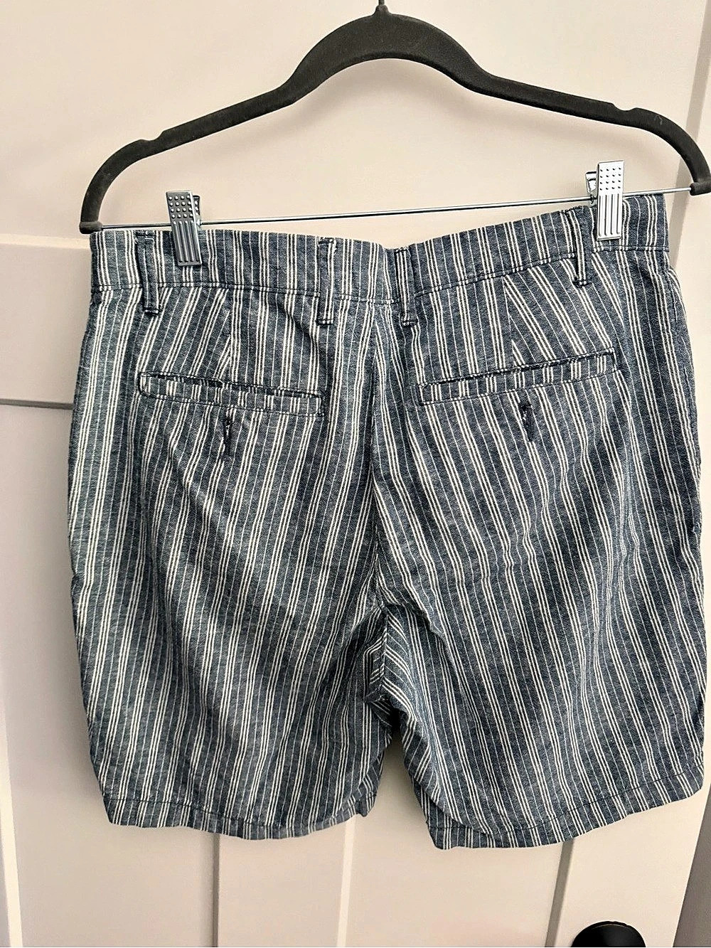 Goodfellow & Co Linden Flat-Front Men's Striped Shorts Waist 32 - Picture 2 of 3